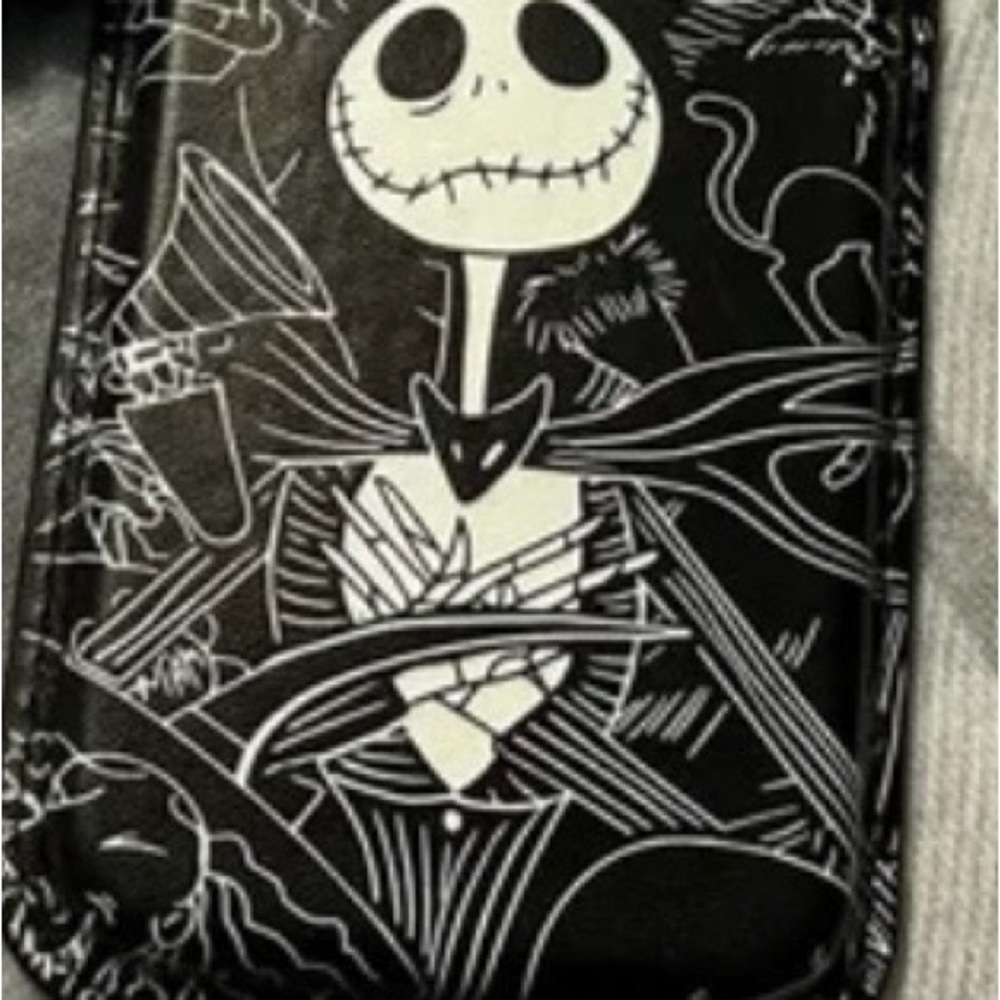 Nightmare before Christmas MagSafe wallet holder